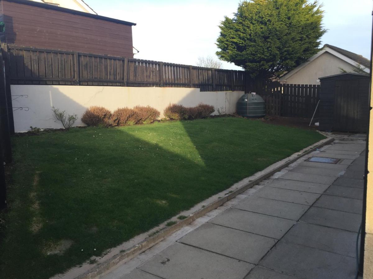 Holiday Home In Ballycastle - Fainne Na Cairde 외부 사진