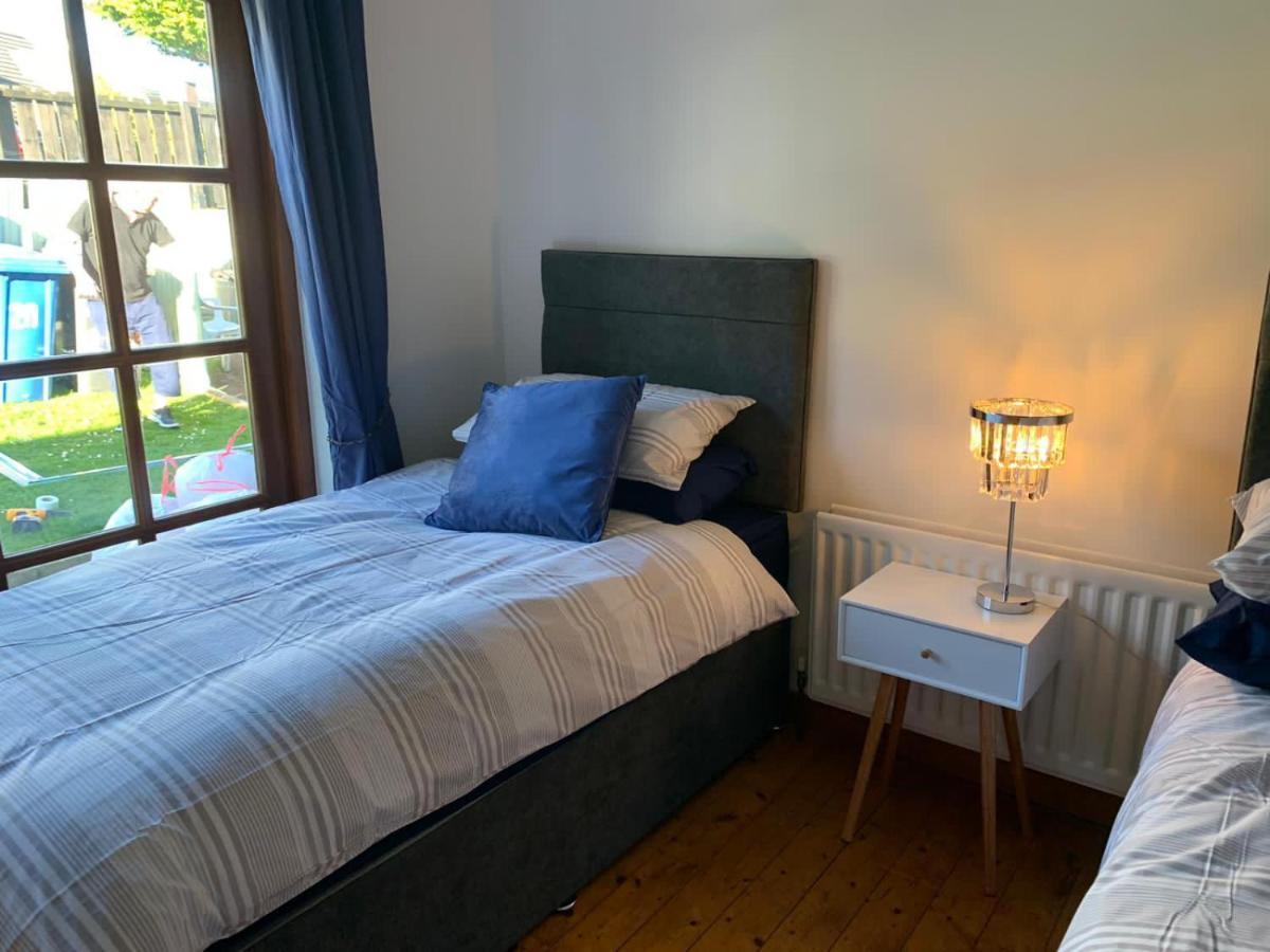 Holiday Home In Ballycastle - Fainne Na Cairde 외부 사진
