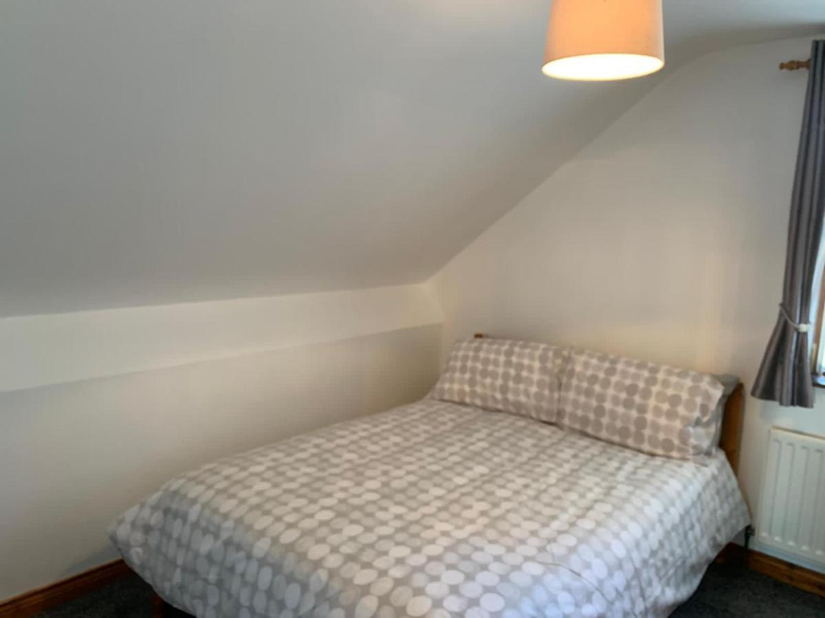 Holiday Home In Ballycastle - Fainne Na Cairde 외부 사진