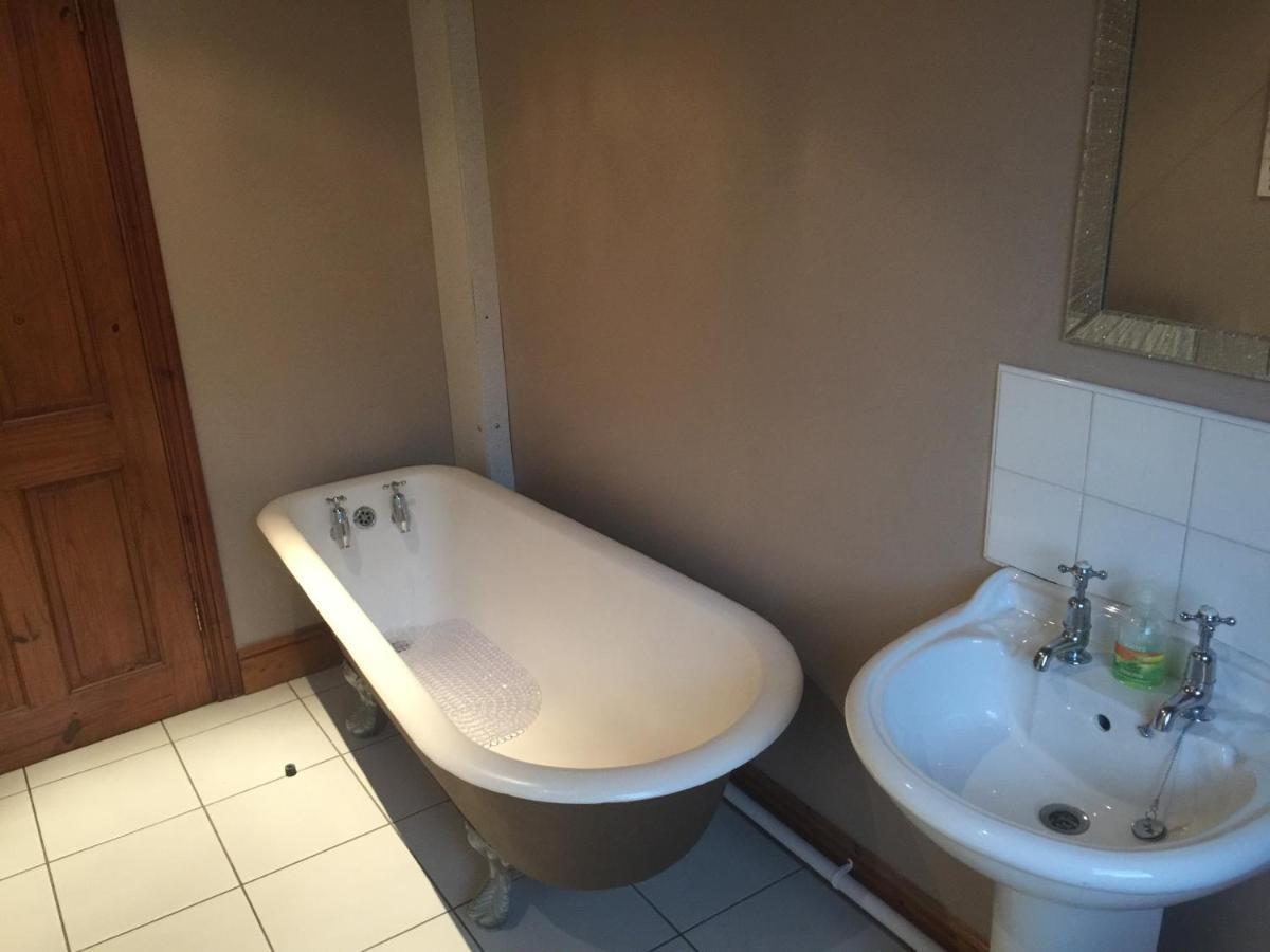 Holiday Home In Ballycastle - Fainne Na Cairde 외부 사진