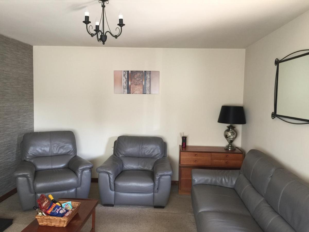 Holiday Home In Ballycastle - Fainne Na Cairde 외부 사진
